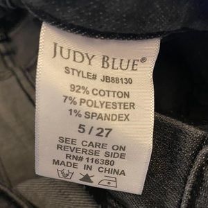 Judy Blue Boyfriend Fit Jeans size 5/27